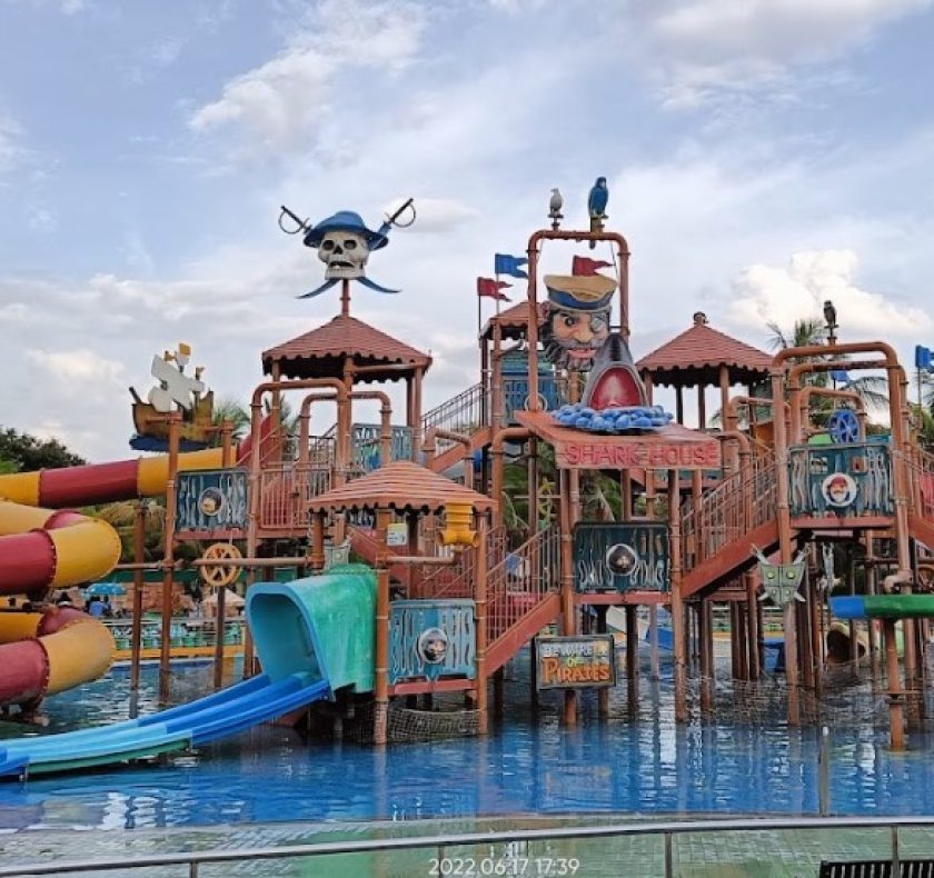 Wet-N-Joy-Water-Park-Shirdi1